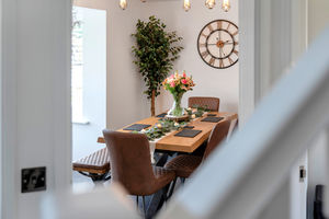 Dining Room- click for photo gallery